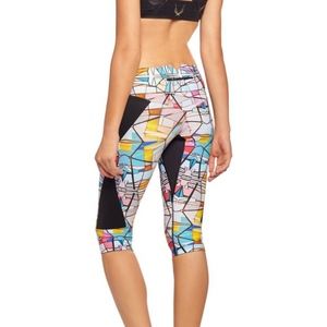 Lucas Hugh Leadlight Capri Crop Yoga Pant Leggings